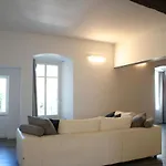 Diffuso Vulcano Village Bed & Breakfast Castro (Lombardy)