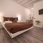 Diffuso Vulcano Village 4* Castro (Lombardy)