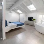 Diffuso Vulcano Village 4* Castro (Lombardy)