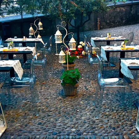 Diffuso Vulcano Village Bed & Breakfast *