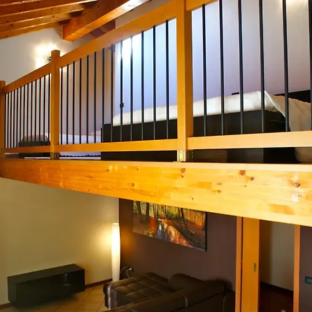 Diffuso Vulcano Village 住宿加早餐酒店 Castro (Lombardy)