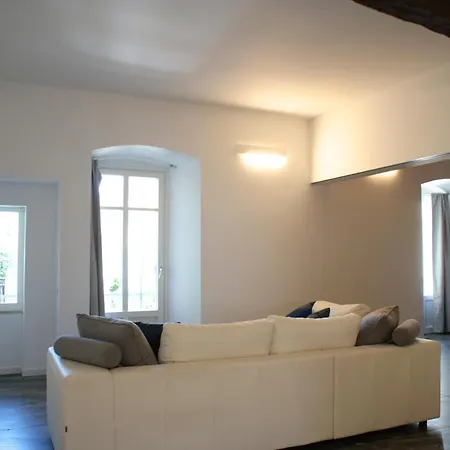 Diffuso Vulcano Village Bed and breakfast Castro (Lombardy)