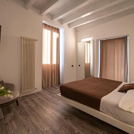 Diffuso Vulcano Village Bed & Breakfast Castro (Lombardy)