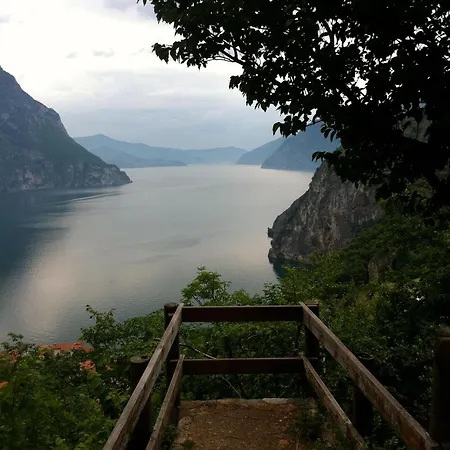 Diffuso Vulcano Village Castro (Lombardy)