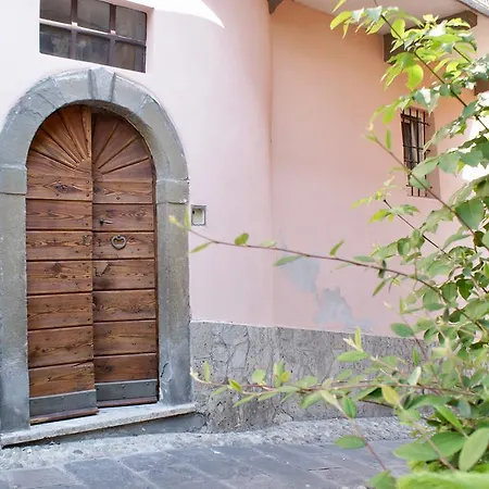 Bed & Breakfast Diffuso Vulcano Village *